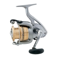 Катушка безынерционная Daiwa "CrossFire 2500-3iB" артикул 7812a.